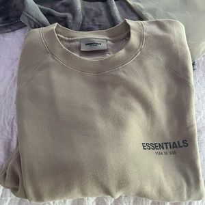 Essentials Pull-Over Crew